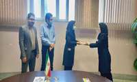 تقدیر از کارشناس بهبود کیفیت بیمارستان